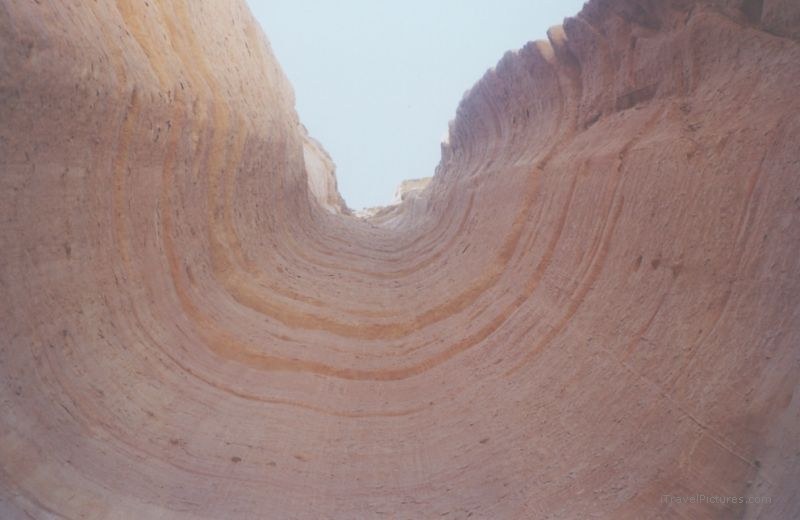 Parque Nacional Talampaya Chimnea chimney national park rock formation